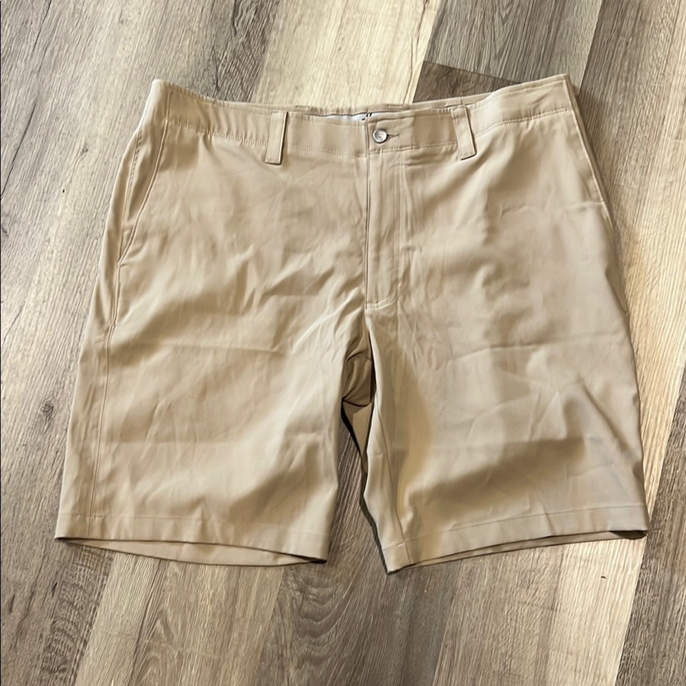 Men's Tan Shorts
